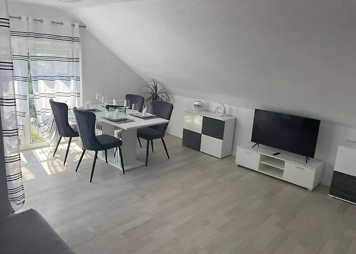 Bella Casa